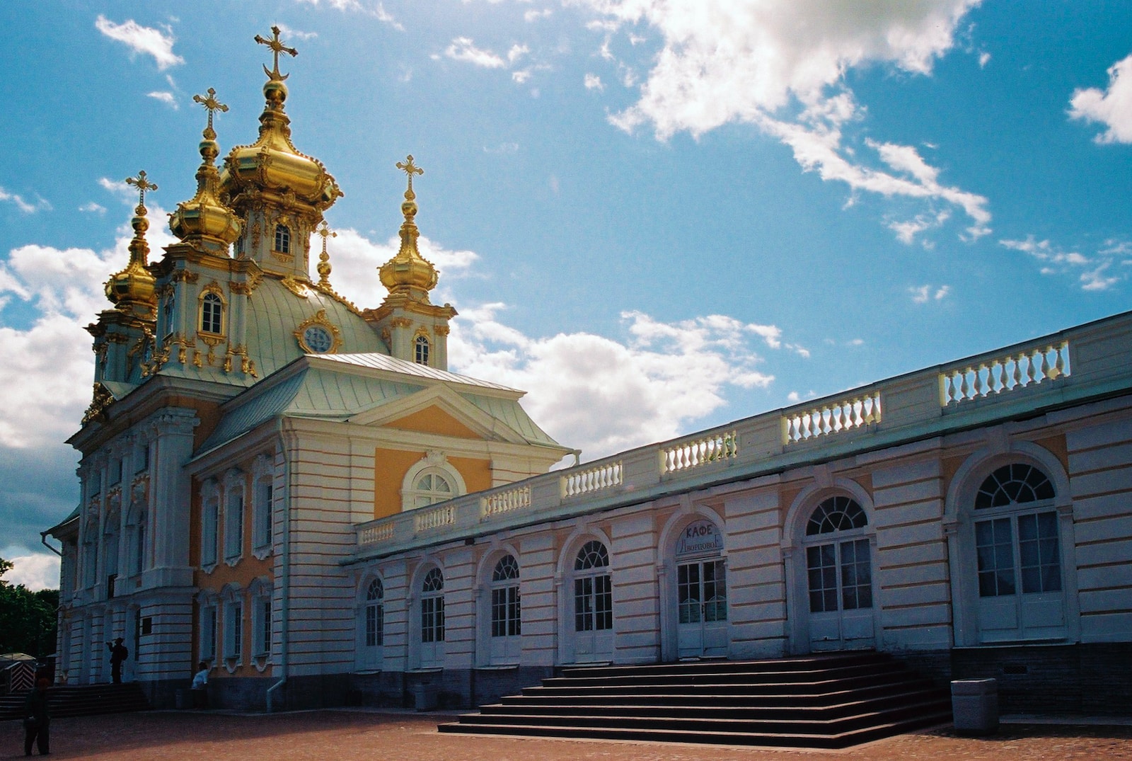 Saint-Pétersbourg : Guide ultime pour explorer les trésors cachés et les meilleures expériences
